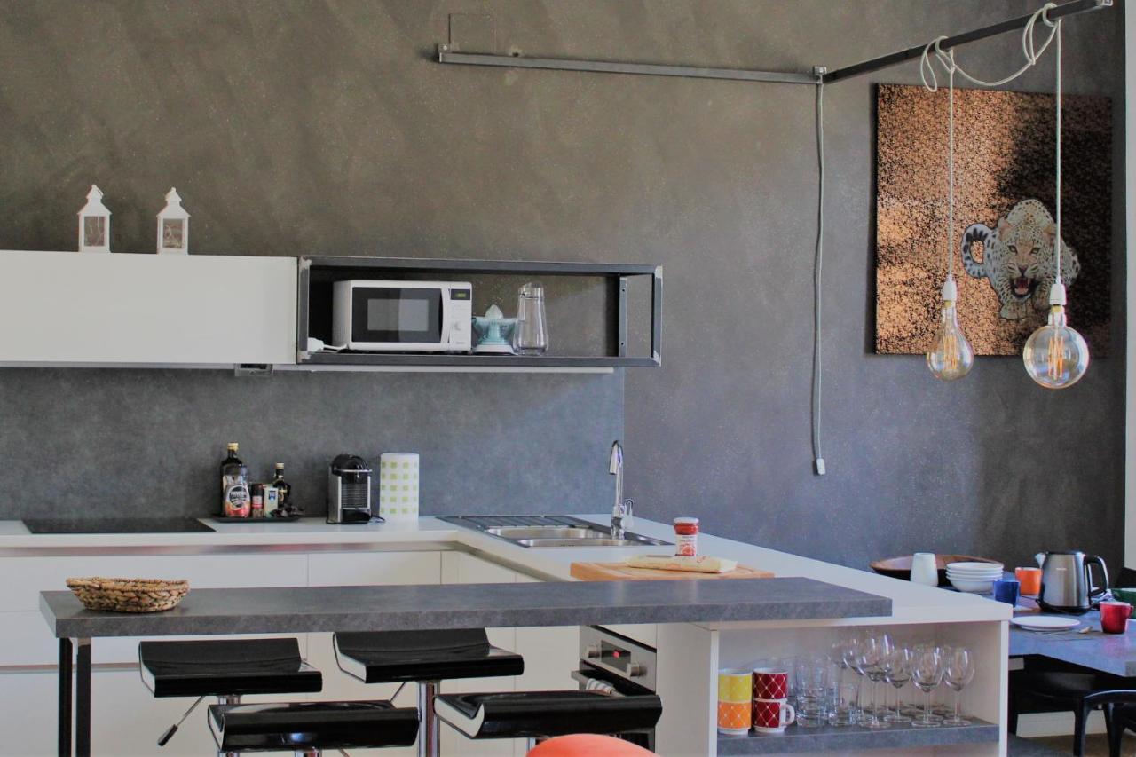 Palazzo Della Torre Elegant Apartment In Como Ngoại thất bức ảnh