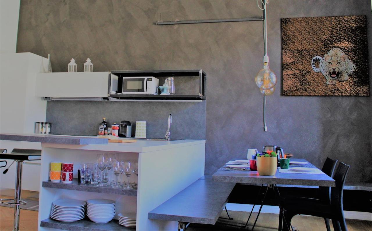 Palazzo Della Torre Elegant Apartment In Como Ngoại thất bức ảnh